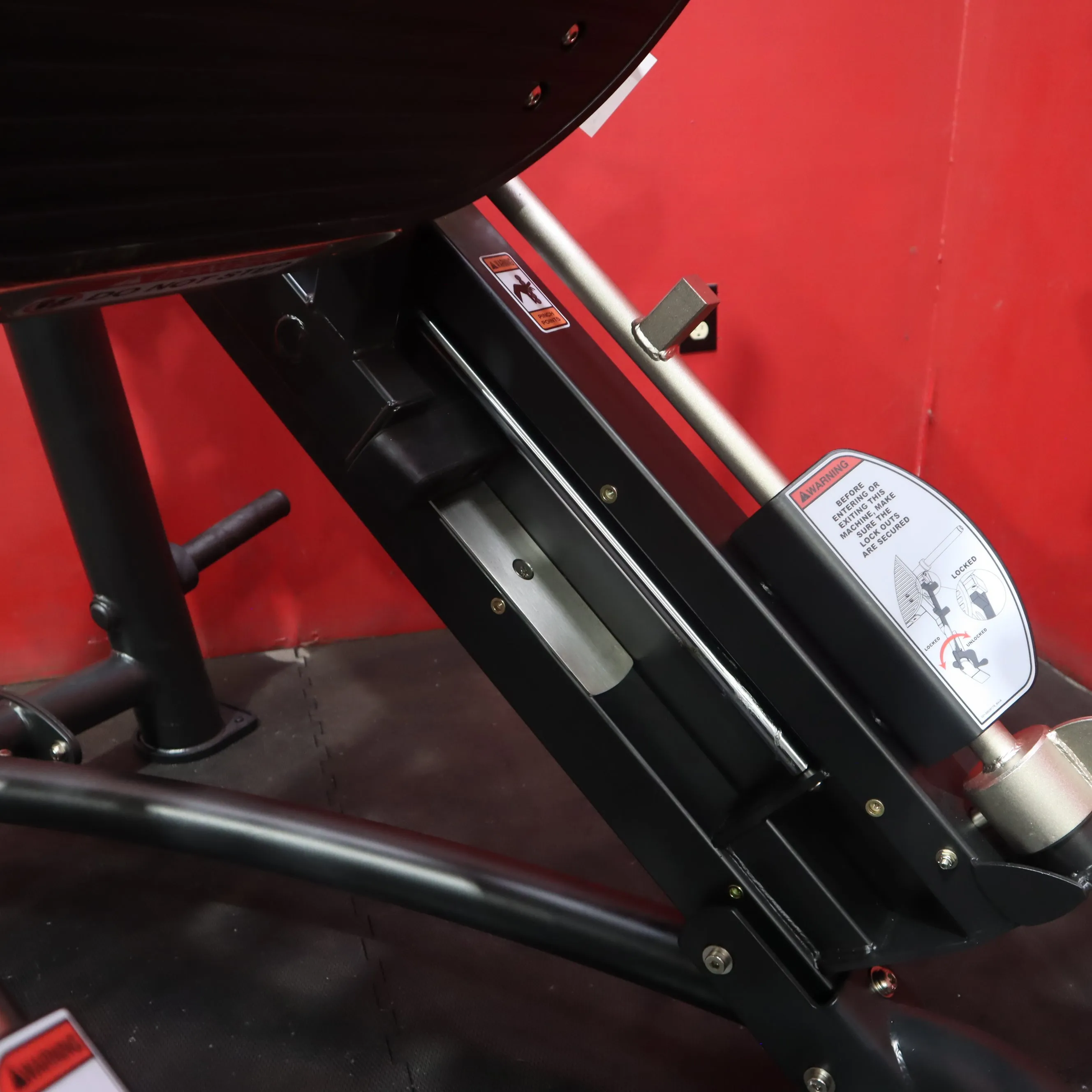 Hoist Linear Leg Press (Refurbished)