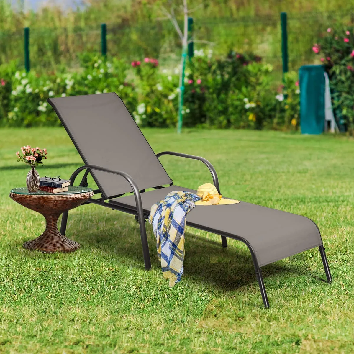 Tangkula Patio Chaise Lounge, Recliner Outdoor Lounger Chair w/Adjustable Backrest, Reclining Chair w/Heavy Duty Steel Frame