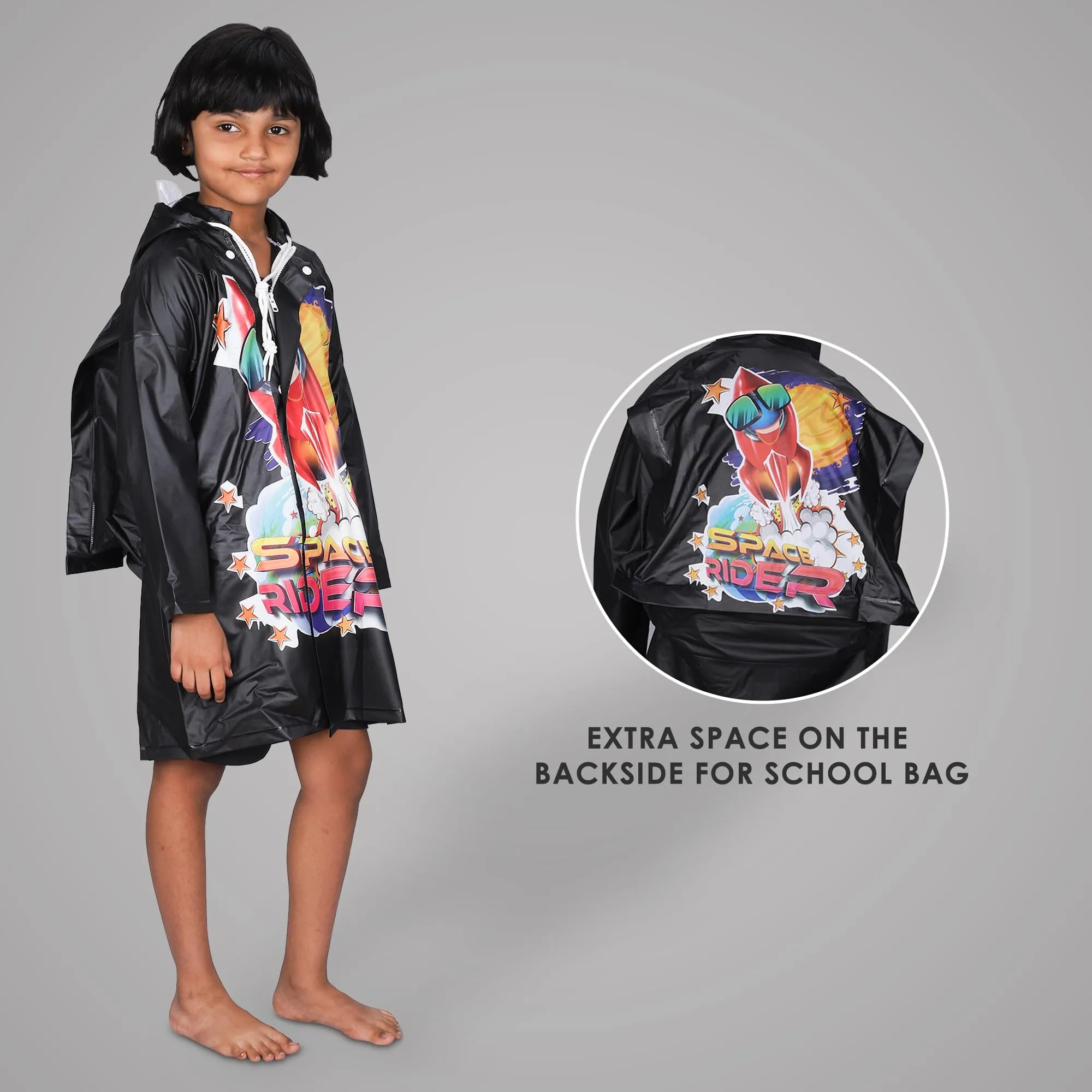 THE CLOWNFISH Toon Caper Series Kids Waterproof PVC Longcoat with Adjustable Hood & Extra Space for Backpack/Schoolbag Holding. Printed Plastic Pouch. Kid Age-4-5 years (Midnight Blue)